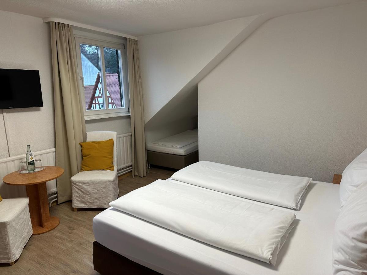 Hotel Goldenes Lamm Idstein Exterior photo